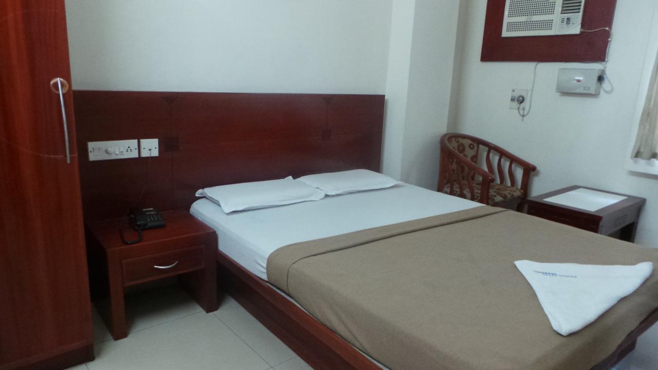Hotel Kooloth Lake View Residency Coimbatore Exterior foto