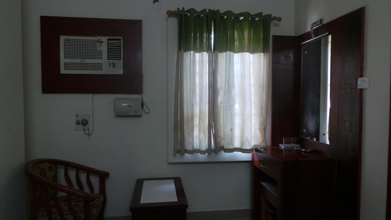 Hotel Kooloth Lake View Residency Coimbatore Exterior foto